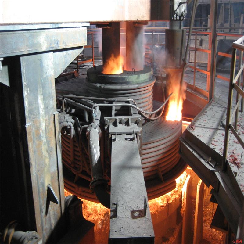 How does the LF ladle refining furnace perform secondary refining treatment on scrap steel